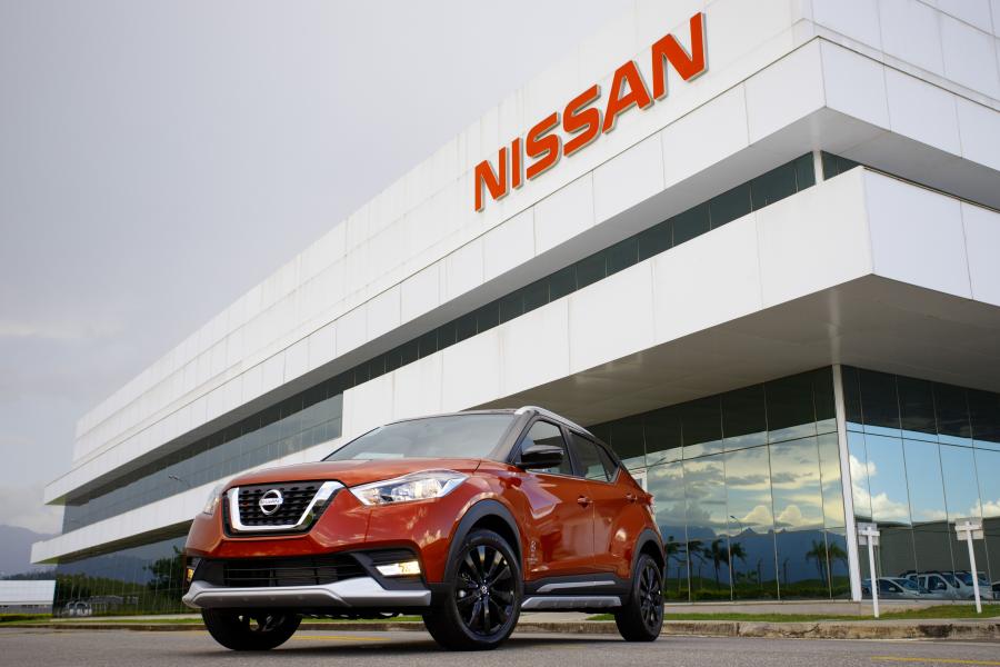  Nissan Kicks UEFA Champions League 2019 года  (LA) (фото 2 из 6)